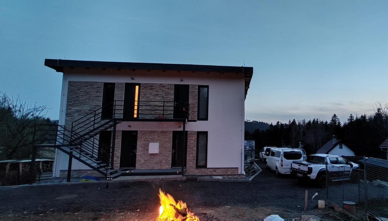 Bdapartmany Lipno nad Vltavou Esterno foto